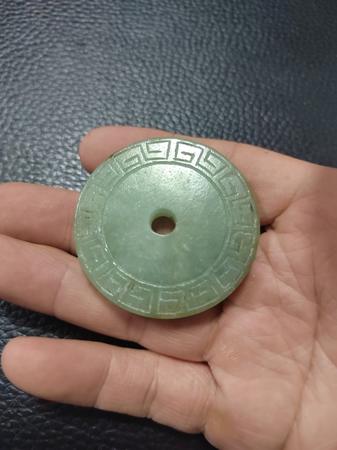古玩玉器和田玉雕“回紋璧”真品鑒賞圖