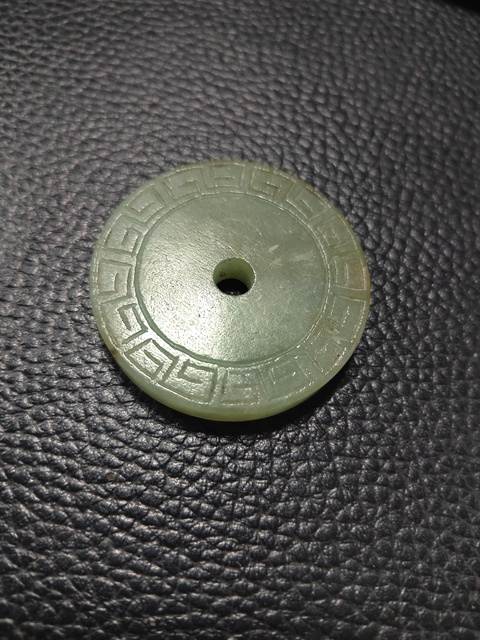 古玩玉器和田玉雕“回紋璧”真品鑒賞圖