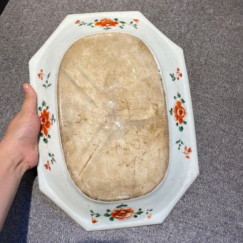 古玩陶瓷樓臺亭閣山水紋五彩八角盤真品鑒賞圖