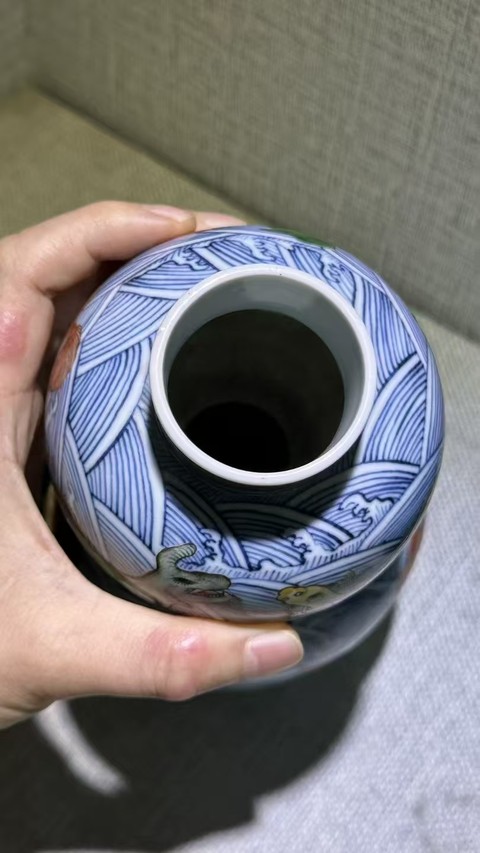 古玩陶瓷清末青花五彩海八怪紋葫蘆瓶真品鑒賞圖