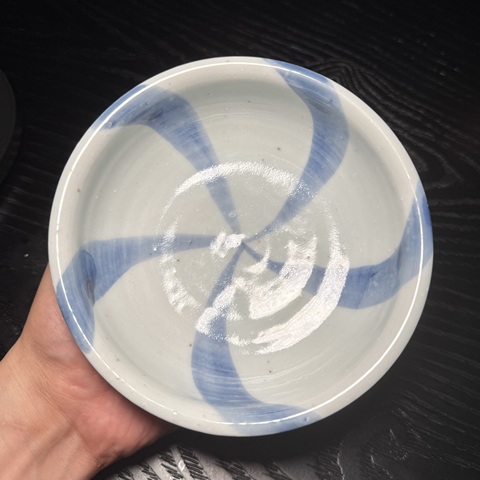 古玩陶瓷晚清·青花皮球花卉紋撇口碗拍賣,當前價格850元