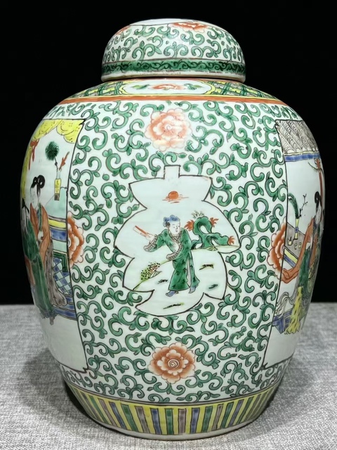 古玩陶瓷清晚期五彩西廂記紋罐真品鑒賞圖