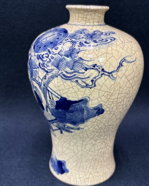 古玩陶瓷煨瓷青花人物故事紋梅瓶真品鑒賞圖