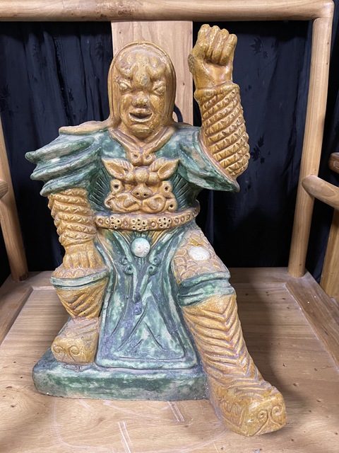 古玩陶瓷琉璃釉人物造像真品鑒賞圖