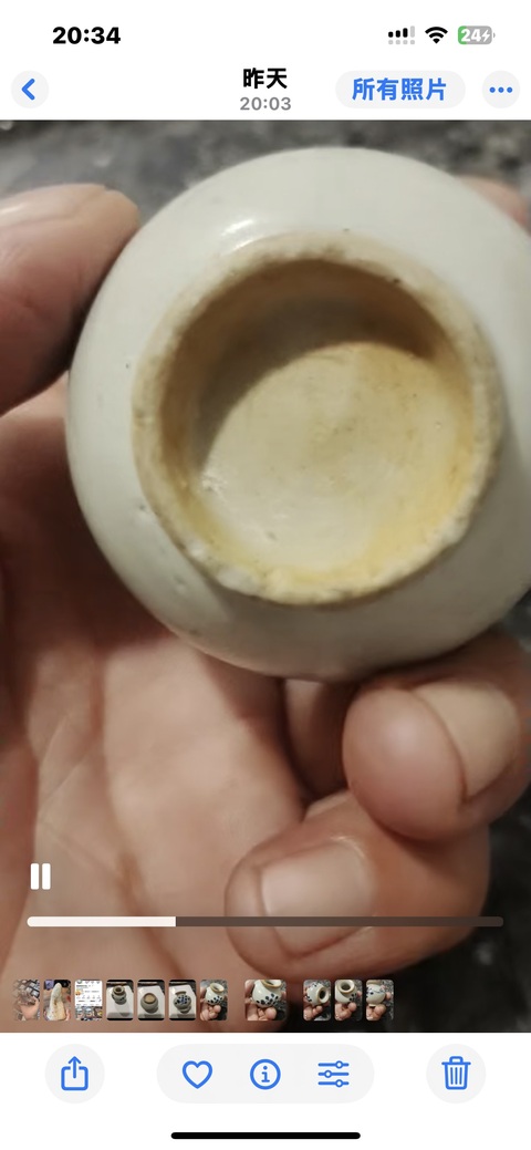 古玩陶瓷花卉紋青花水盂真品鑒賞圖