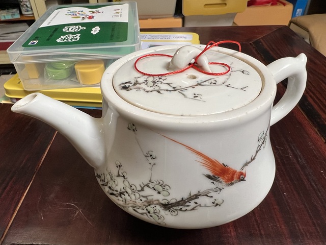 古玩陶瓷花鳥詩紋執壺真品鑒賞圖