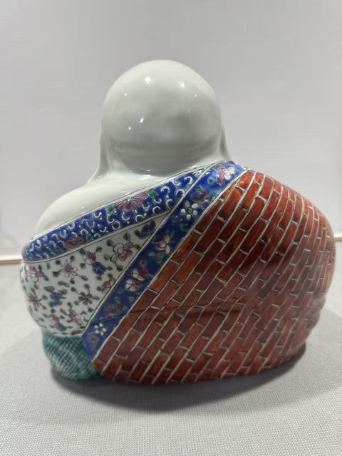 古玩陶瓷粉彩花卉彌勒笑佛真品鑒賞圖