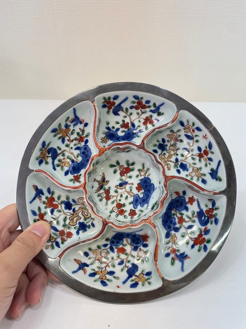 古玩陶瓷日本江戶青花五彩花鳥紋捧盒真品鑒賞圖