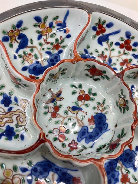 古玩陶瓷日本江戶青花五彩花鳥紋捧盒真品鑒賞圖