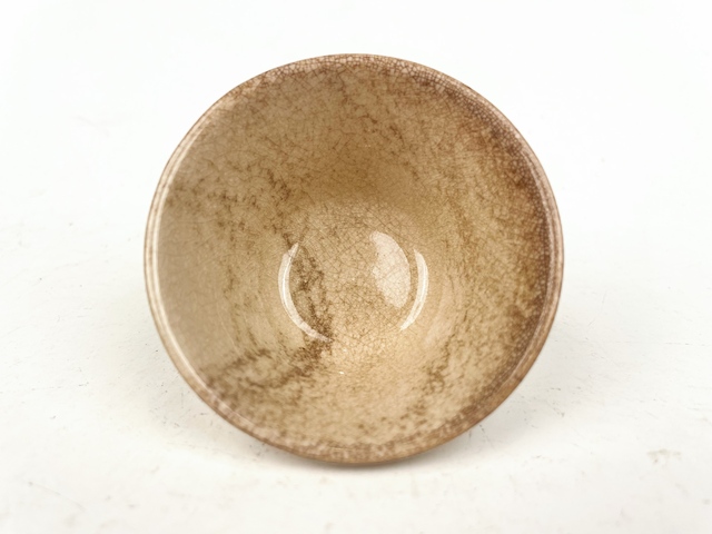 古玩陶瓷清末民初·哥釉杯真品鑒賞圖