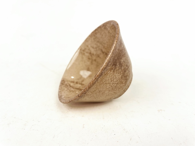 古玩陶瓷清末民初·哥釉杯真品鑒賞圖