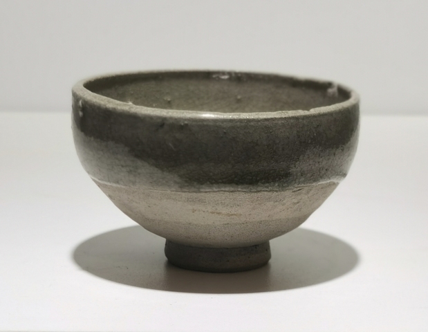 古玩陶瓷岳州窯青釉茶碗真品鑒賞圖