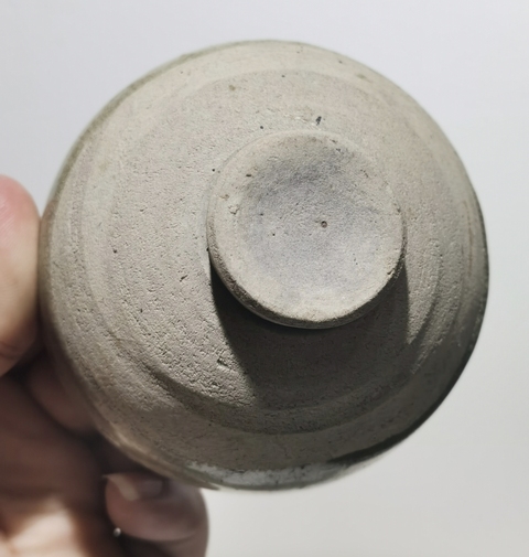 古玩陶瓷岳州窯青釉茶碗真品鑒賞圖