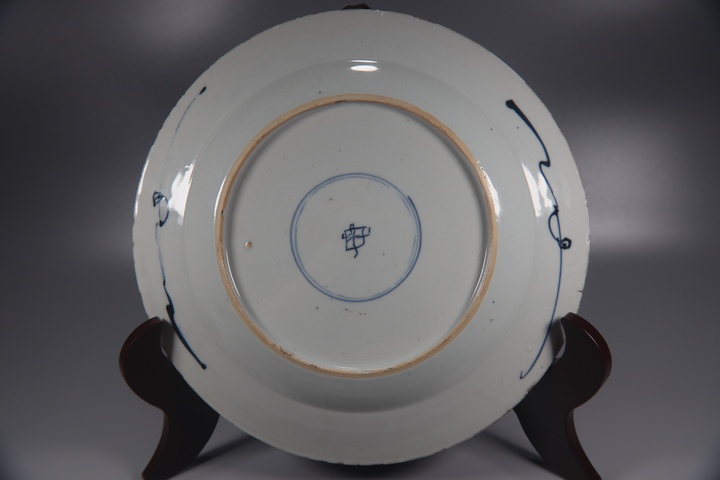 古玩陶瓷花鳥紋青花盤真品鑒賞圖