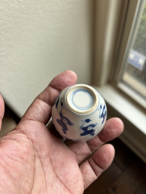 古玩陶瓷嬰戲紋青花煨瓷罐真品鑒賞圖