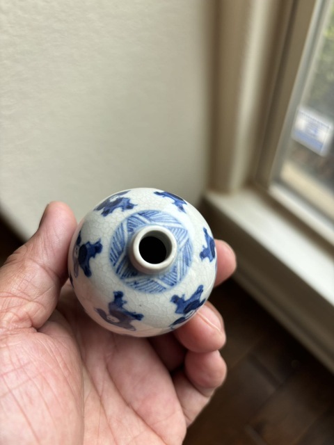 古玩陶瓷嬰戲紋青花煨瓷罐真品鑒賞圖