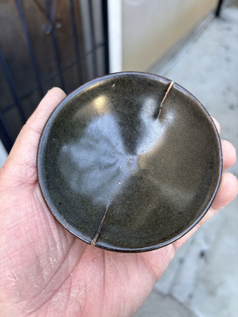 古玩陶瓷茶葉末釉茶盞真品鑒賞圖