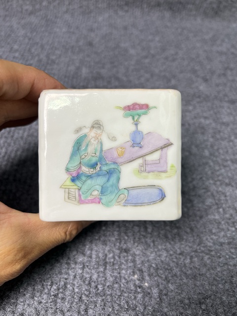 古玩陶瓷粉彩人物故事紋水盂拍賣,當前價格4588元