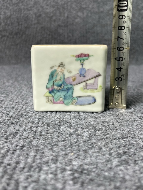 古玩陶瓷粉彩人物故事紋水盂拍賣,當前價格4588元