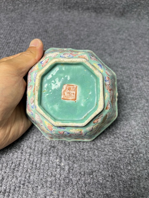 古玩陶瓷內松石綠釉外粉彩暗八仙供碗拍賣，當前價格999元