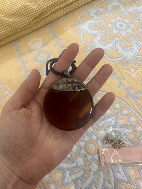 古玩玉器和田玉雕“觀音牌”真品鑒賞圖