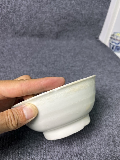 古玩陶瓷甜白釉碗拍賣,當(dāng)前價格2588元