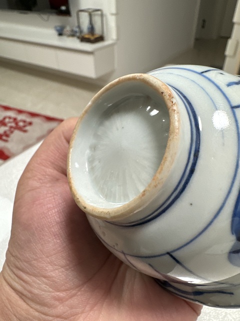 古玩陶瓷花鳥紋青花折沿杯真品鑒賞圖