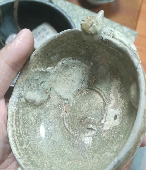 古玩陶瓷青瓷杯真品鑒賞圖