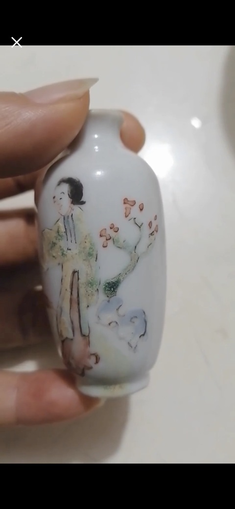 古玩陶瓷粉彩人物故事紋鼻煙壺拍賣，當前價格2800元