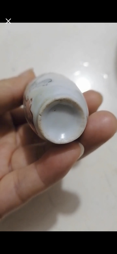 古玩陶瓷粉彩人物故事紋鼻煙壺拍賣，當前價格2800元