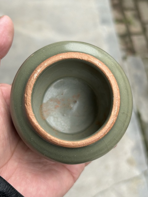 古玩陶瓷龍泉青釉罐真品鑒賞圖