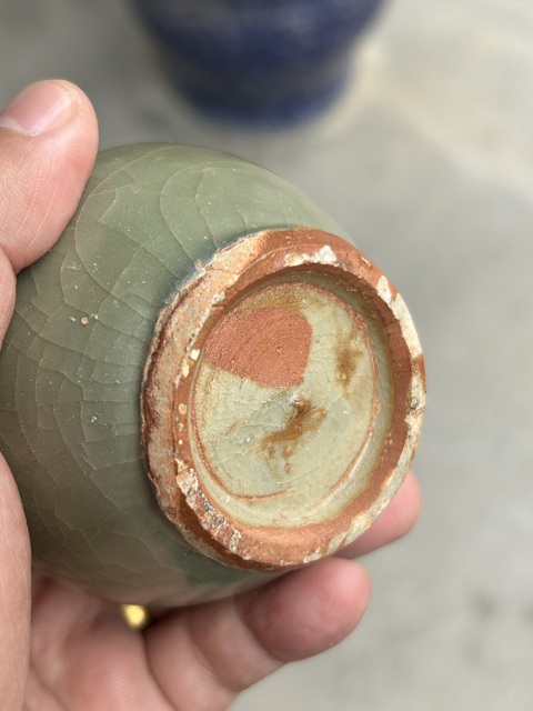 古玩陶瓷龍泉青釉罐真品鑒賞圖