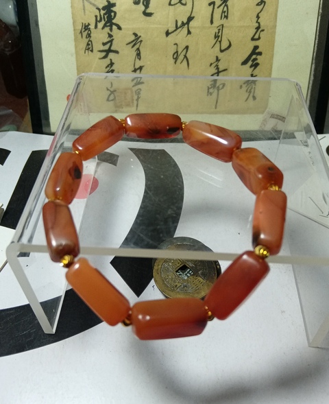 古玩玉器天然紅瑪瑙珠串真品鑒賞圖