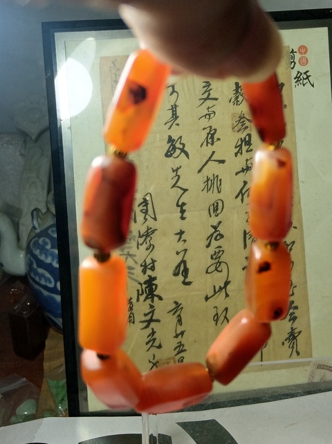 古玩玉器天然紅瑪瑙珠串真品鑒賞圖
