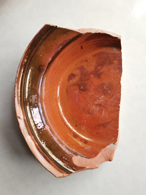 古玩陶瓷遼三彩大盤拍賣，當前價格0元