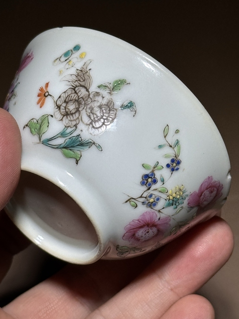 古玩陶瓷清雍正廣琺瑯花卉紋杯真品鑒賞圖