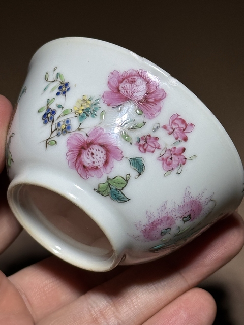 古玩陶瓷清雍正廣琺瑯花卉紋杯真品鑒賞圖