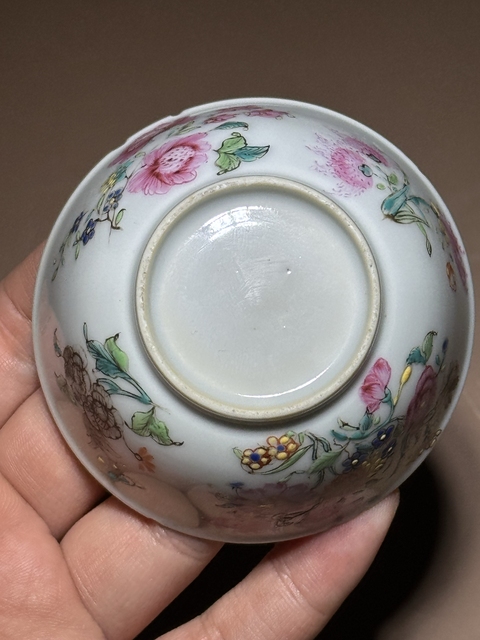 古玩陶瓷清雍正廣琺瑯花卉紋杯真品鑒賞圖