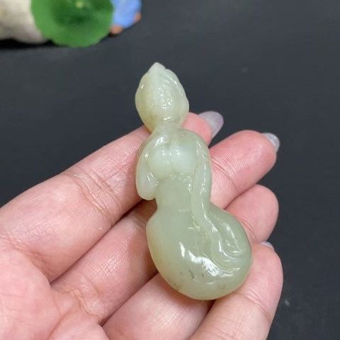 古玩玉器天然和田玉掛件真品鑒賞圖