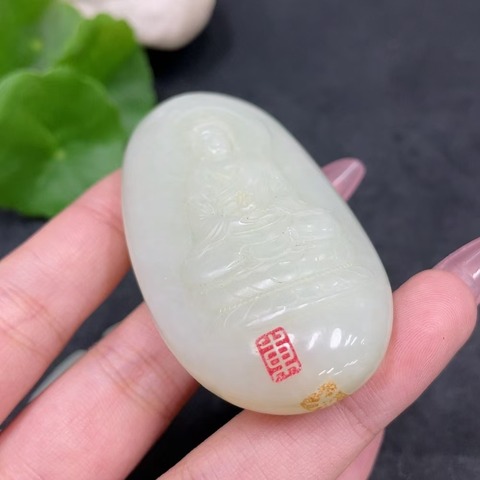 古玩玉器天然和田玉掛件真品鑒賞圖