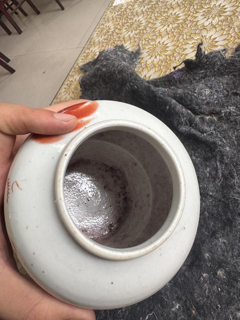 古玩陶瓷民國礬紅獅子將軍罐真品鑒賞圖