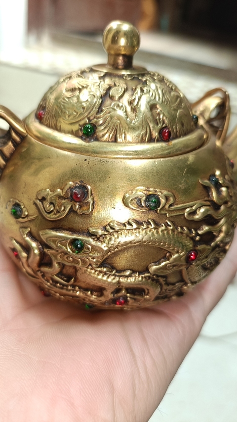 古玩銅器現代合金銅壺真品鑒賞圖