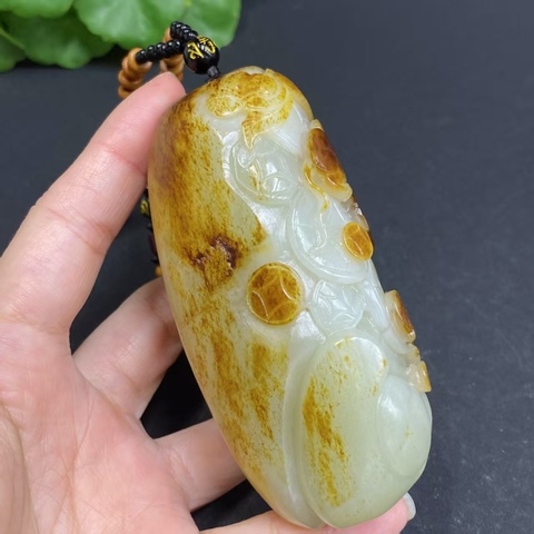 古玩玉器天然和田玉把件真品鑒賞圖
