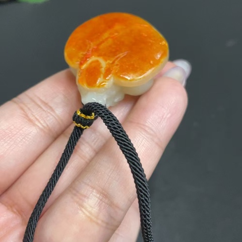 古玩玉器天然和田玉掛件真品鑒賞圖