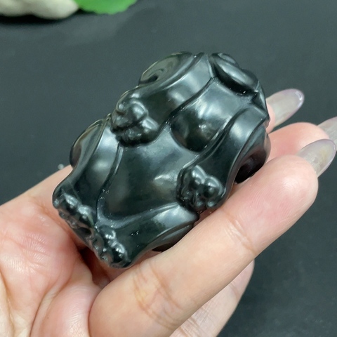 古玩玉器天然和田瑞獸題材把件真品鑒賞圖