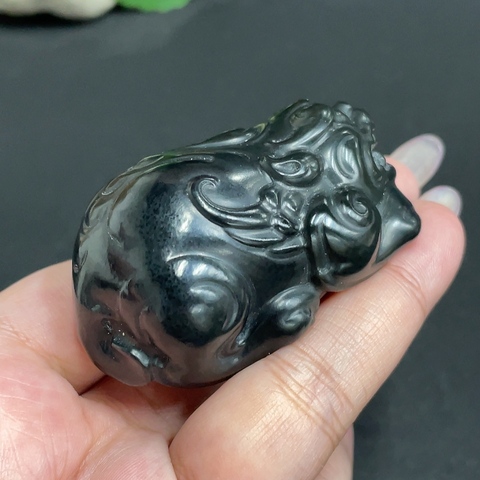 古玩玉器天然和田瑞獸題材把件真品鑒賞圖