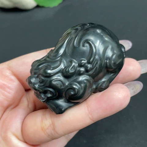 古玩玉器天然和田瑞獸題材把件真品鑒賞圖