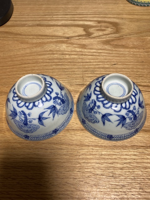 古玩陶瓷日本江戶青花花卉紋茶碗真品鑒賞圖