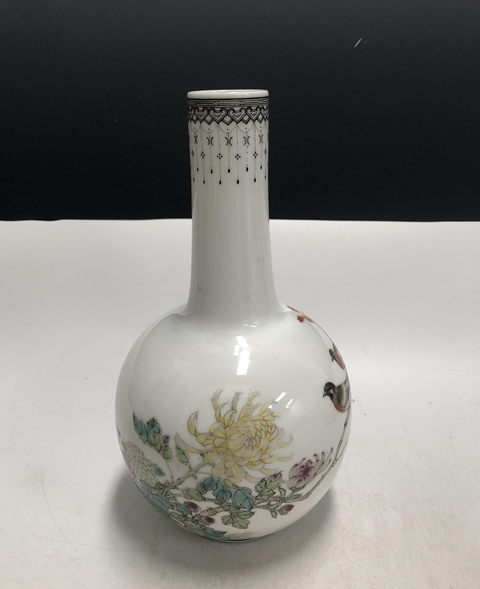 古玩陶瓷創匯·粉彩花鳥紋天球瓶拍賣，當前價格2369元