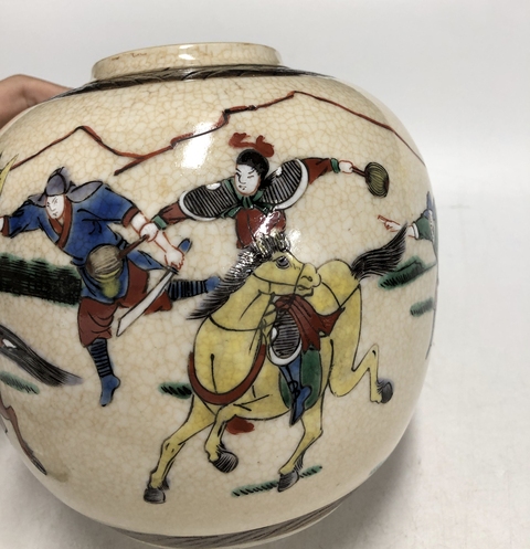 古玩陶瓷民國·哥釉五彩刀馬人物紋蓋罐拍賣，當前價格1699元